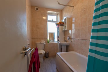 1 bed house, Newport Road, City Centre, Cardiff, CF241AH - Image 4